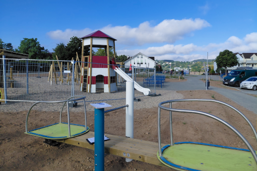 Ankerplatz, Dorfplatz Scheid